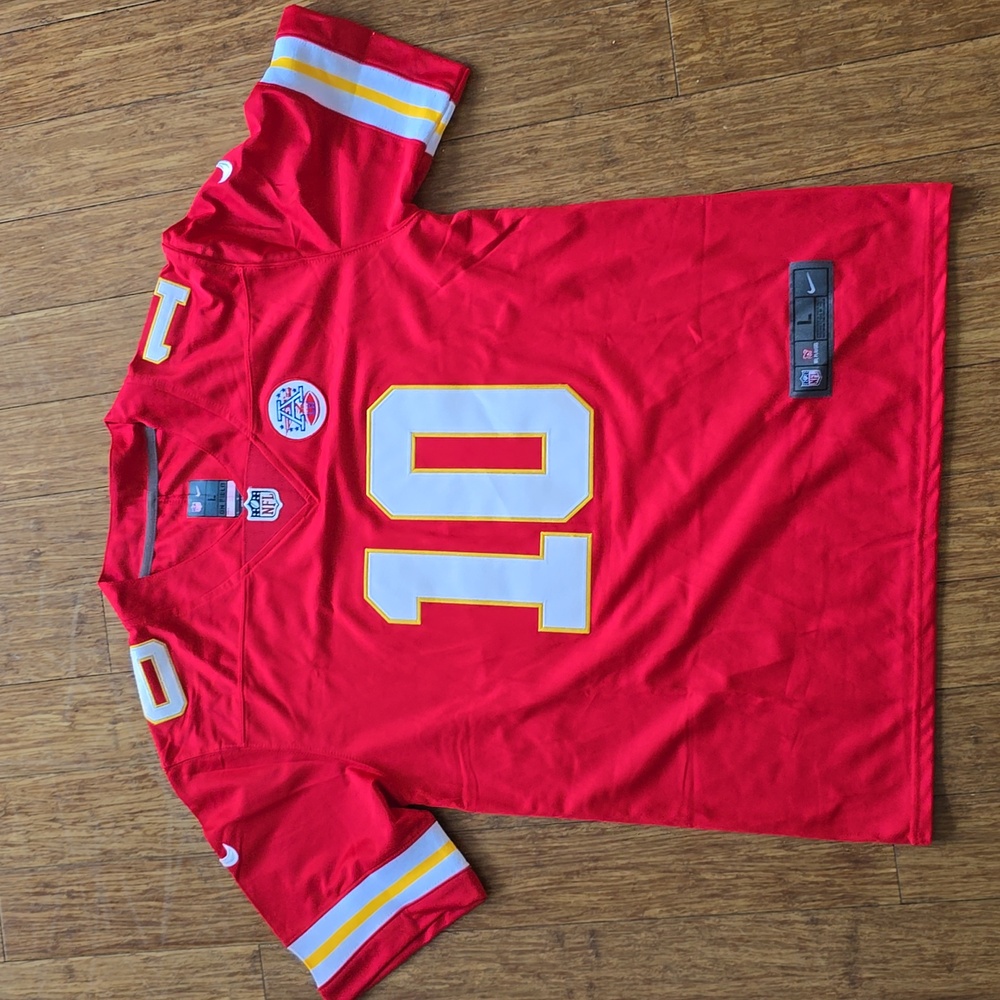 Pacheco jersey